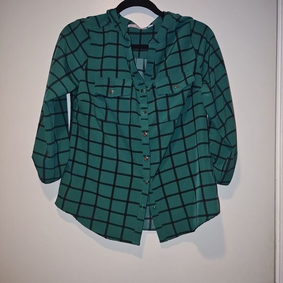 Green Plaid Women's Blouse - Picture 1 of 2